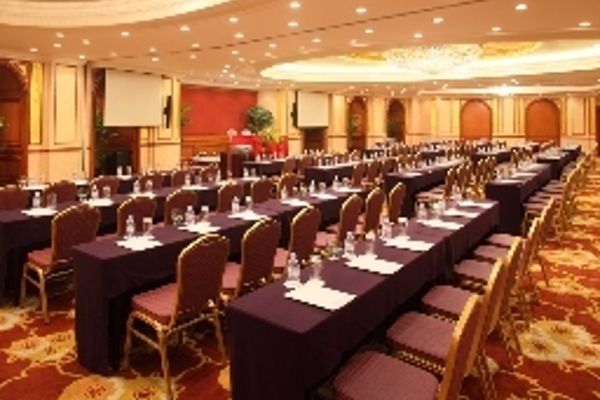 Guxiang Hotel Shanghai (Former Howard Johnson Plaza Shanghai)